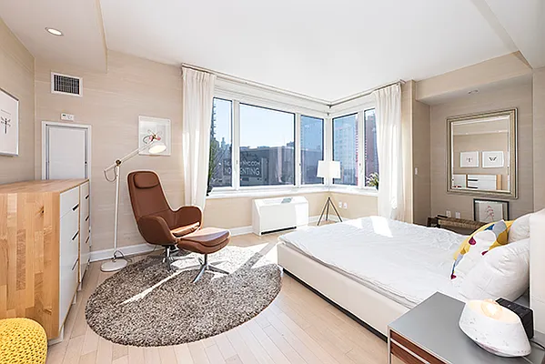 Rented by Nest Seekers International | media 19