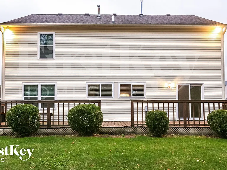 16 Pondview Ct — Photo 14