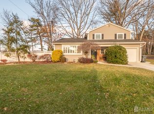 10 Arvin Rd, Old Bridge, NJ 08857