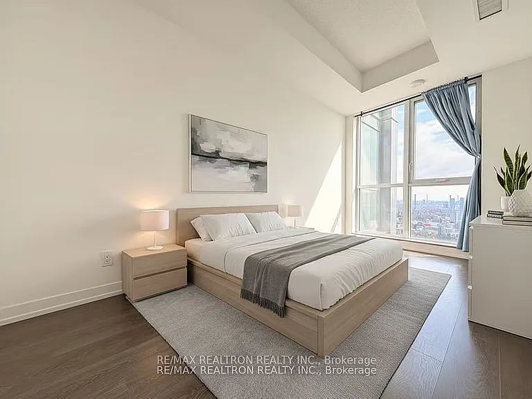 125 Redpath Ave #3212 — Photo 7