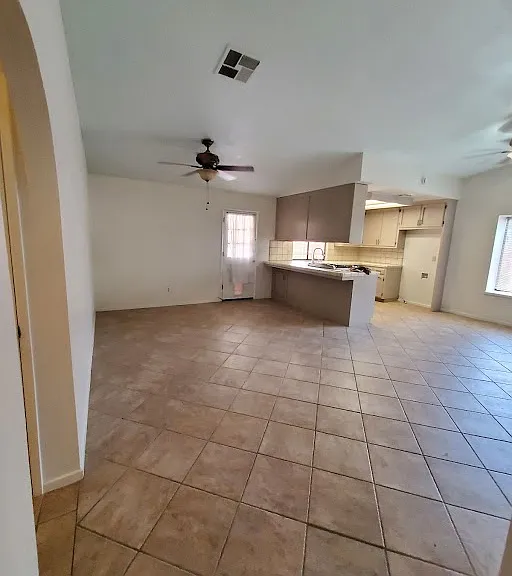 225 Michele St — Photo 8