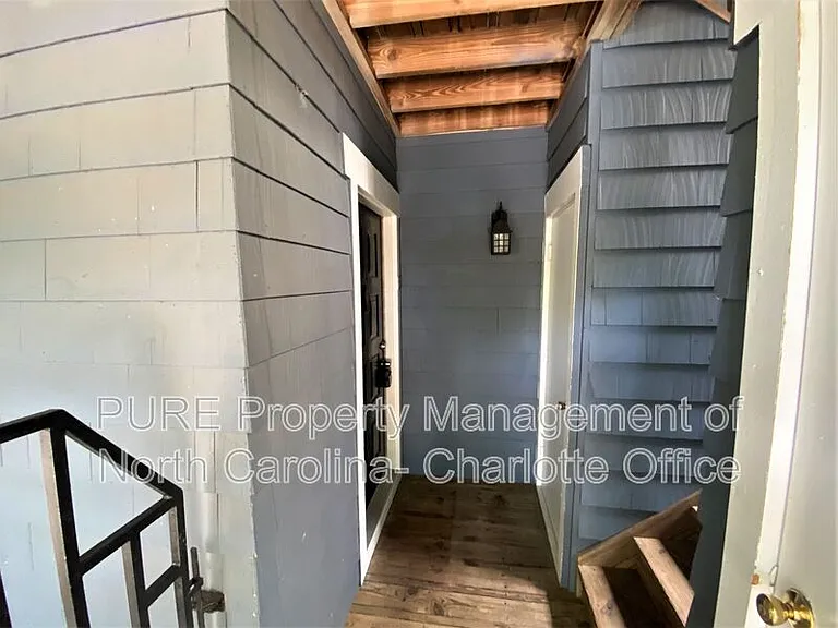 415 W 8th St #E — Photo 29