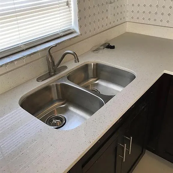 2400 NW 21st St #3 — Photo 3