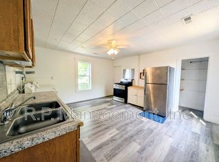 421 Banfil St, Saint Paul, MN 55102
