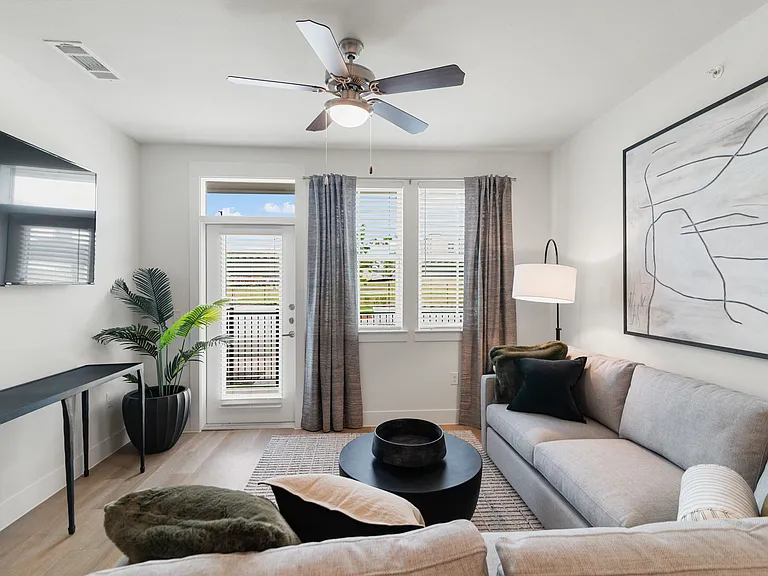 Amberlin Pflugerville 55+ Active Adult — Photo 7
