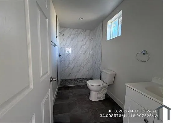 1243 W 41st Pl — Photo 16