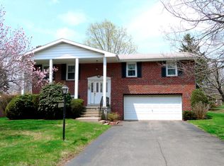 96 Lehigh St, Hazleton, PA 18201