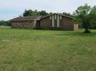 1053 Plantation Rd, Elberton, GA 30635