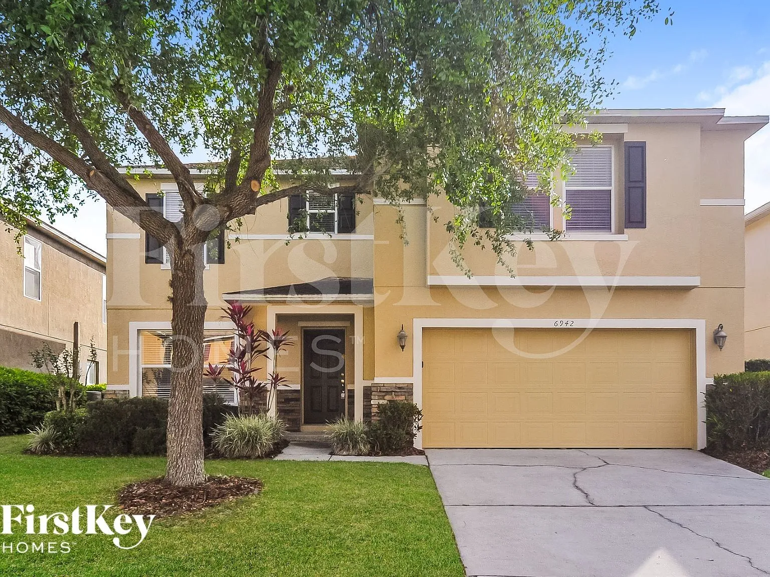 3 bed, 2.5 bath, 2535 sqft, $2,500 — Photo 1