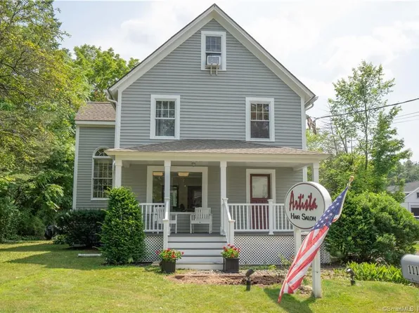 111 West St, Simsbury, CT 06070