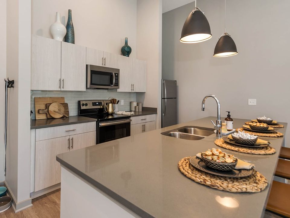 1st image of 5793 Green St #1421