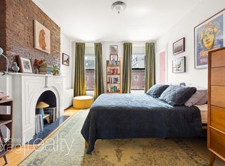 282 3rd Ave, Brooklyn, NY 11215