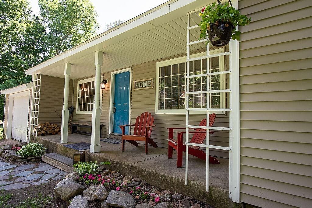 1012 South St, Barre, MA 01005 Zillow