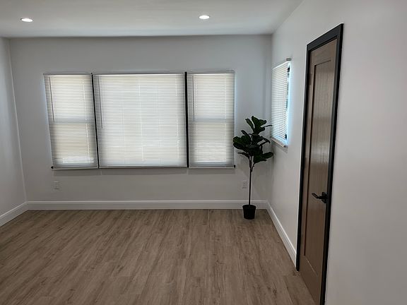 5th image of 2625 Chariton St #2629-1/2
