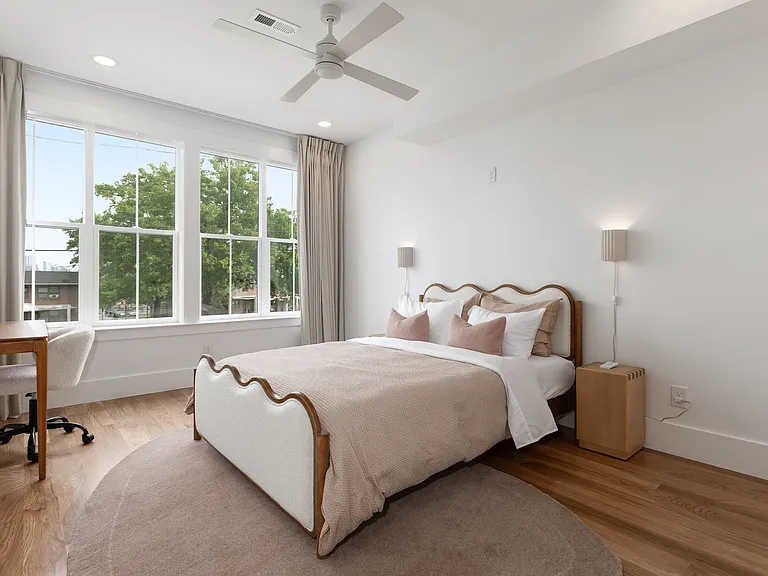 1013 Summit Ave #A — Photo 11