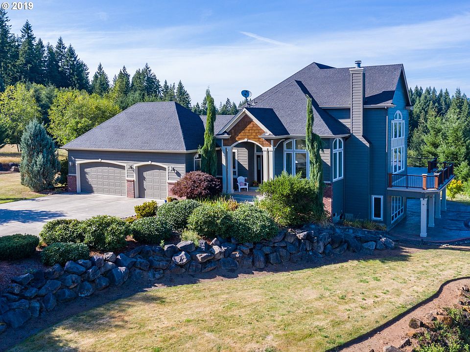 1st image of 22614 NE 192nd Cir