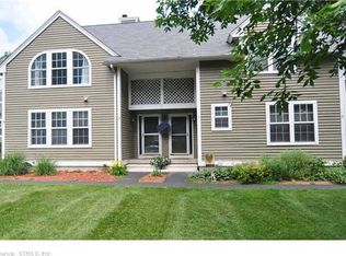 13 Chatsworth Rd, Granby, CT 06035