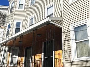 186 Chestnut St #2, Chelsea, MA 02150