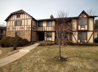 5F Avon Ct #F, Chatham, NJ 07928