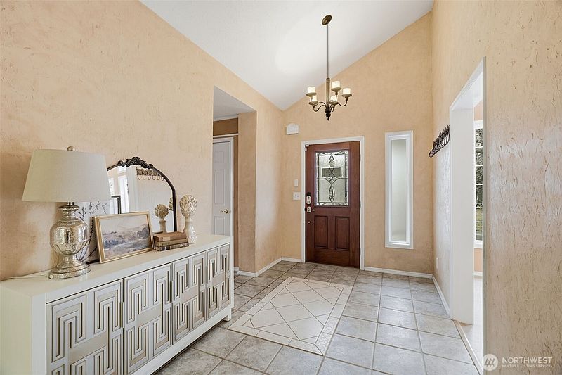 2nd image of 1703 W 25th Avenue
