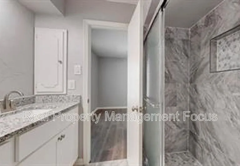 14724 Overview Dr — Photo 31