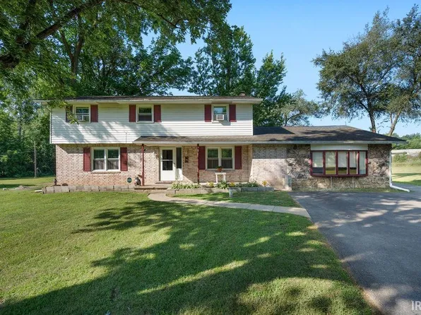701 Hillcrest Ct, Kokomo, IN 46901