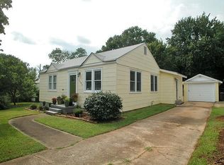 2782 Craigie Ave, Decatur, GA 30030