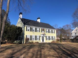 27 Wethersfield St, Rowley, MA 01969