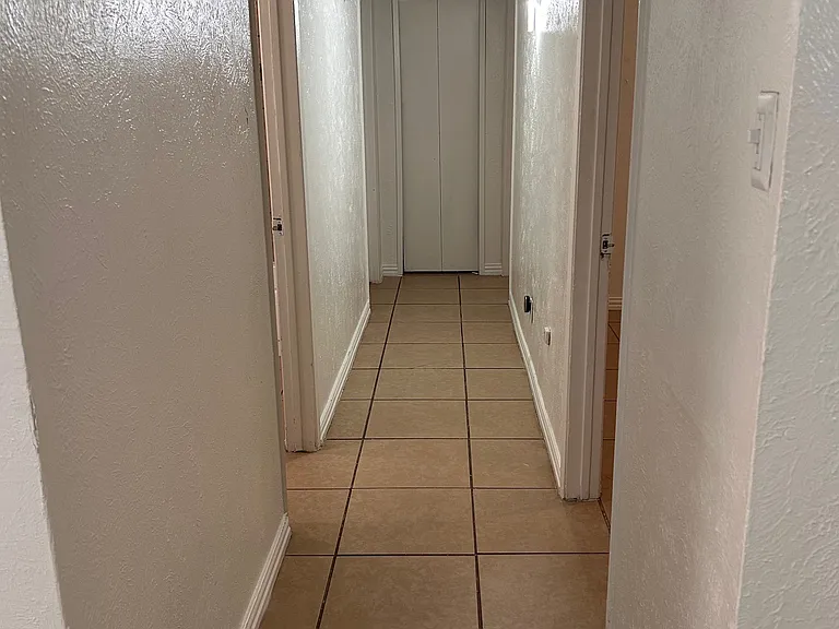 Kilrush Dr — Photo 8