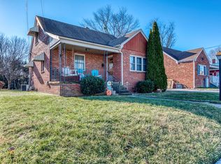 330 W Coyner Ave, Marion, VA 24354