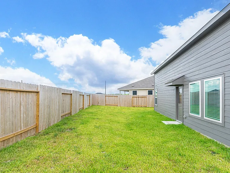 12819 Ivy Creek Ct — Photo 25