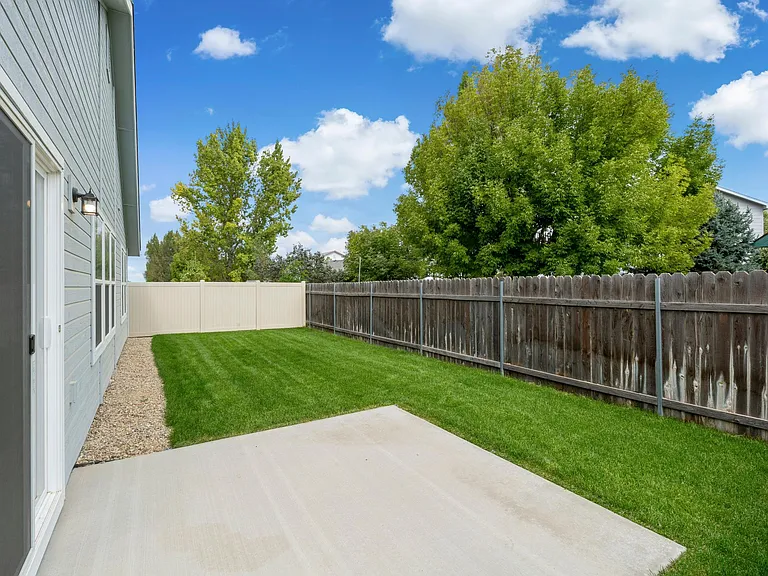 16572 Cypress Ln — Photo 33