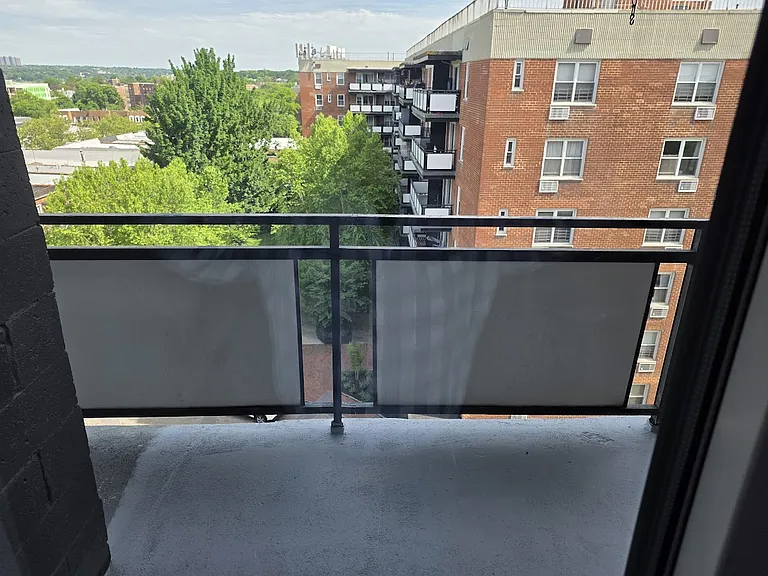 1666 Bell Blvd #6 — Photo 12