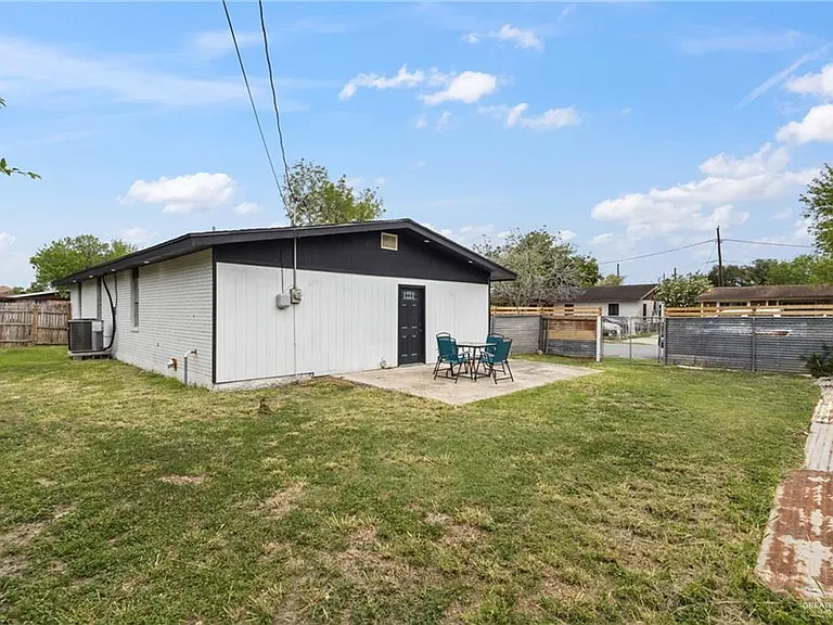 113 Cindy Ln — Photo 18