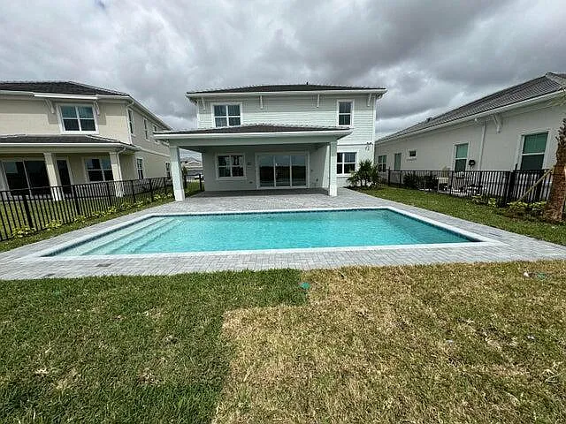 12586 Nautilus Cir — Photo 19