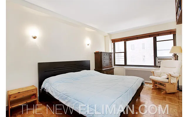 Sold by Douglas Elliman | media 10