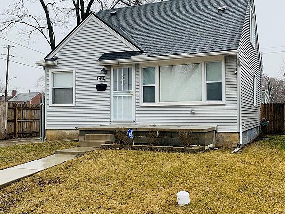 2nd image of 17103 Patton St