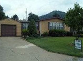 32 Ross St, New Martinsville, WV