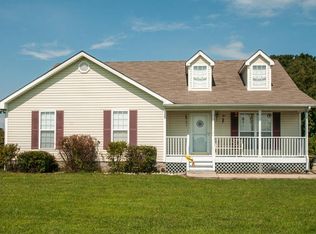 566 Cook Rd, Portland, TN 37148