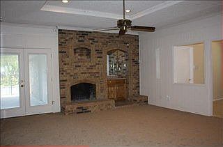 3rd image of 2020 Parkridge Dr