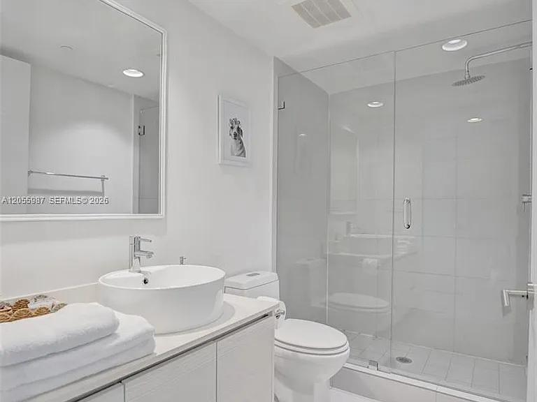 2600 E Hallandale Beach Blvd #T1902 — Photo 42
