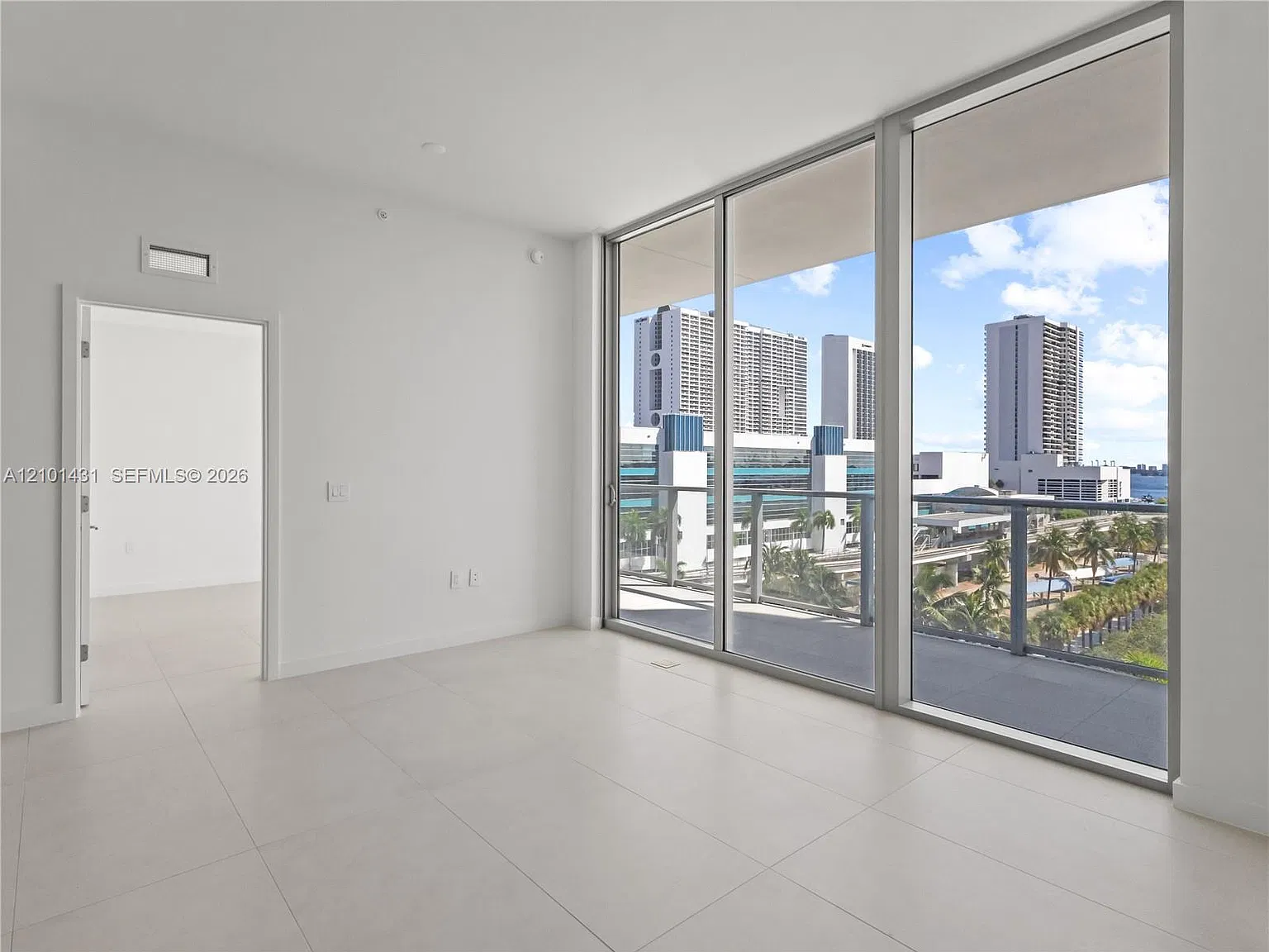 Casa Bella Residences B&B — Photo 4