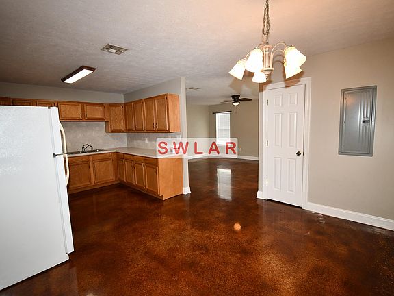 5th image of 1032 Link Rd #B