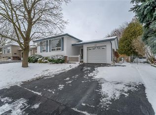 35 Scott Rd, Cambridge, ON N3C2X5