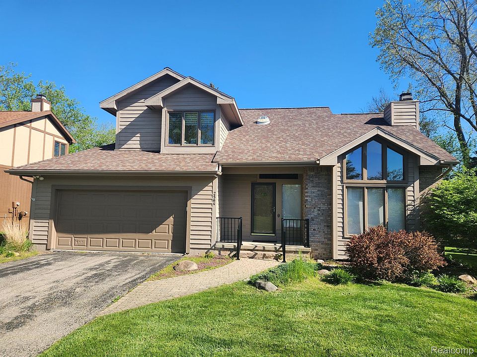 1st image of 2564 Koala Dr