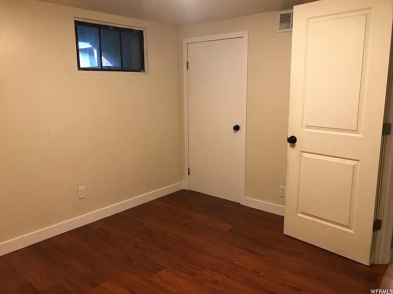 480 N 700 W — Photo 12