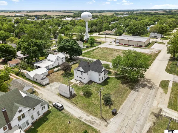 1346 G St, Pawnee City, NE 68420