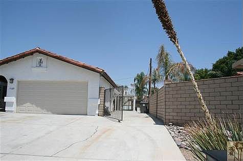 4th image of 79220 Port Royal Ave