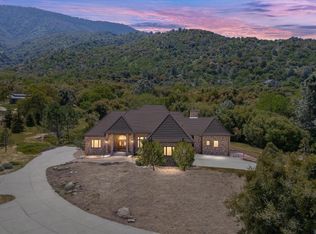 28641 Valley Oak Rd, Keene, CA 93531