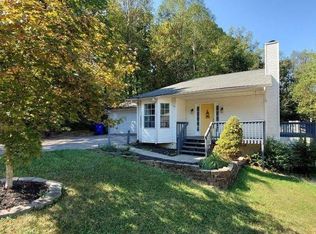 6017 Rolling Ridge Dr, Knoxville, TN 37921